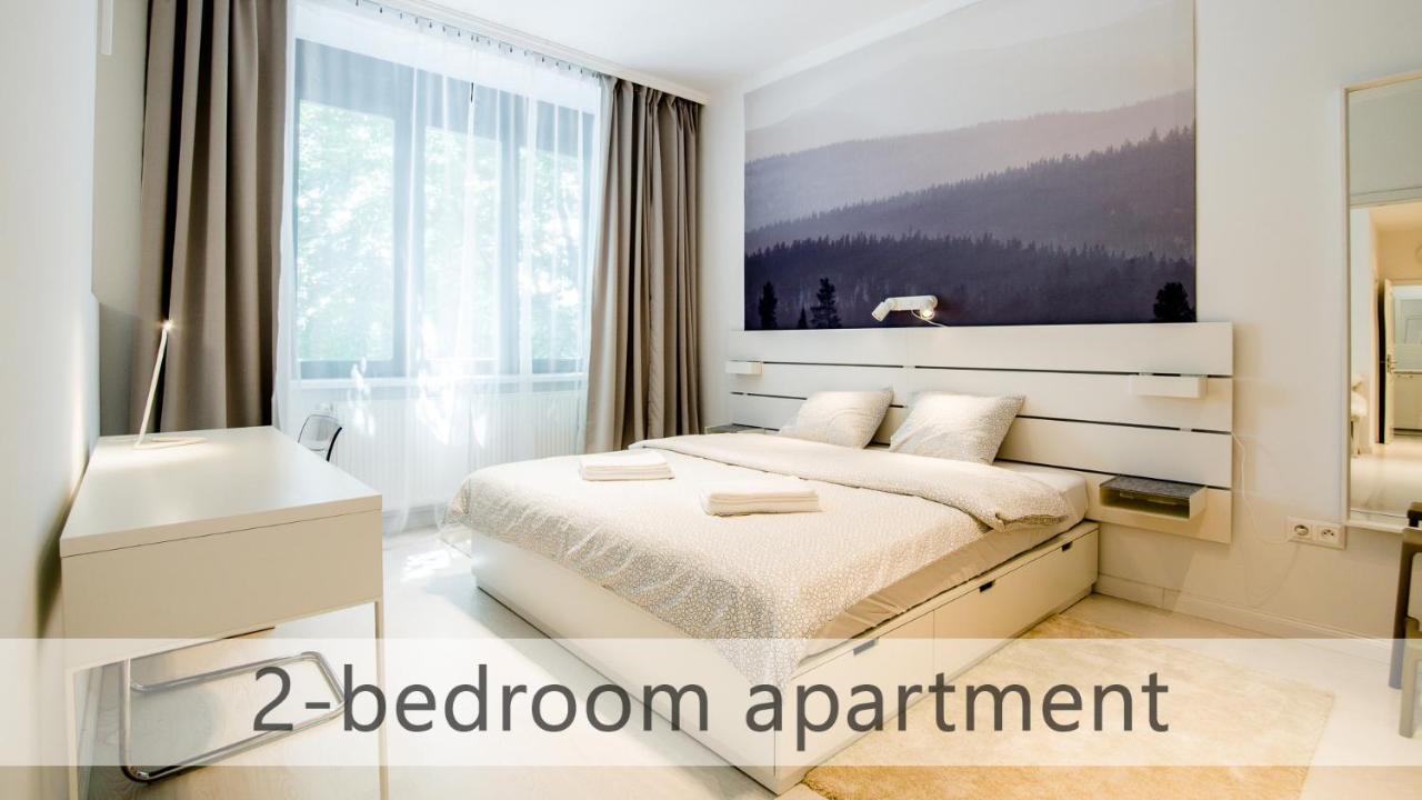 White Apartments With Ac By Kovee Братислава Екстериор снимка