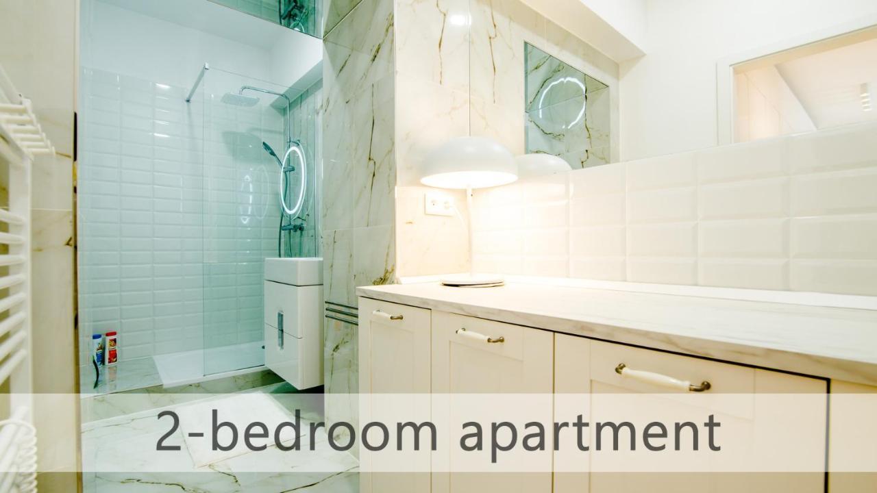 White Apartments With Ac By Kovee Братислава Екстериор снимка